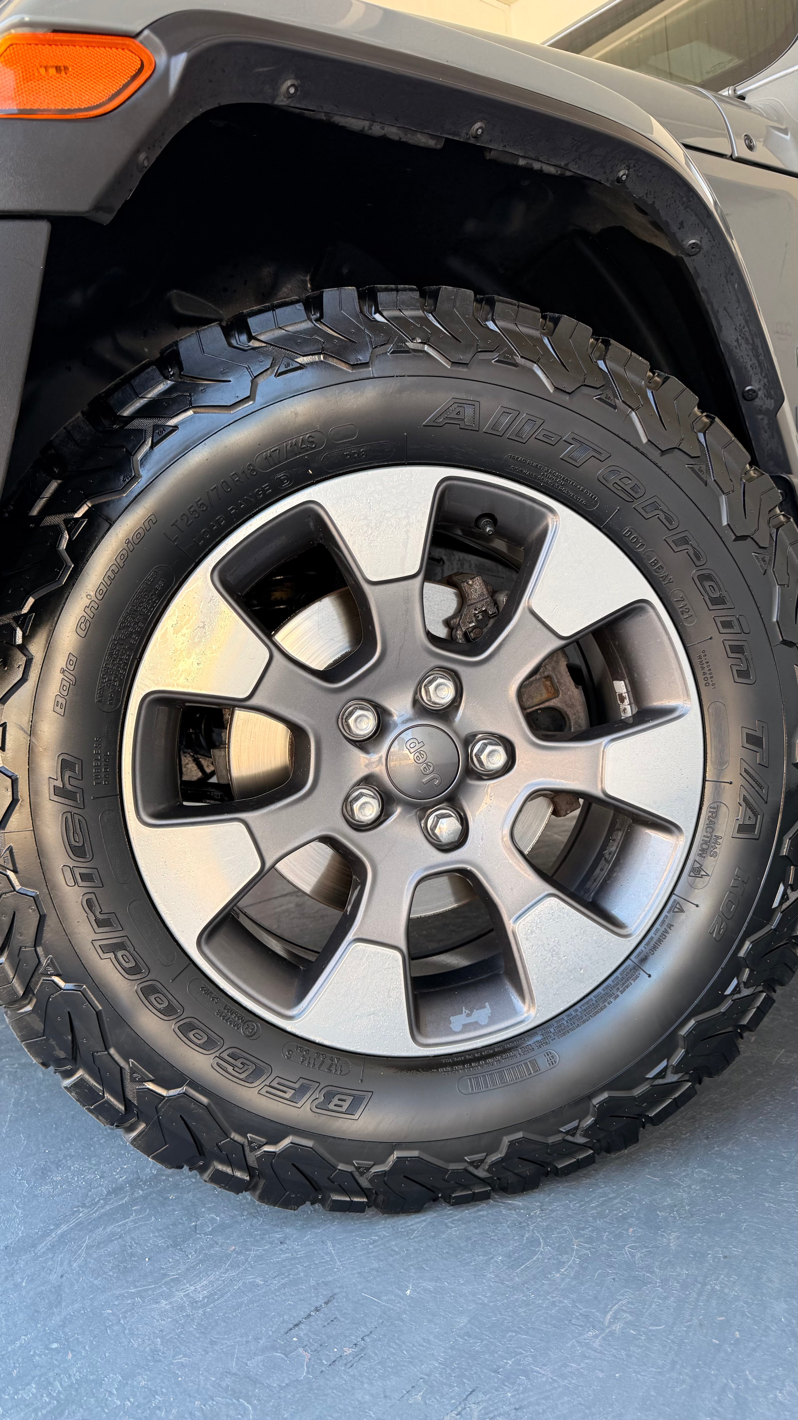 Jeep Wrangler Autocarro