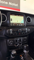 Jeep Wrangler Autocarro