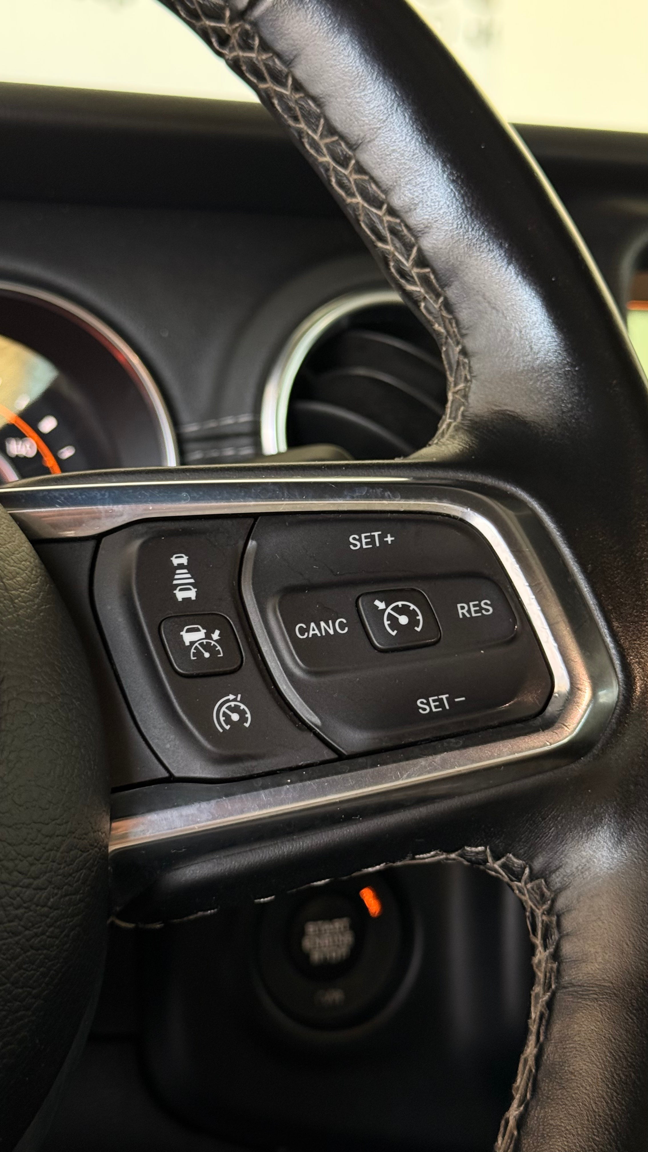 Jeep Wrangler Autocarro