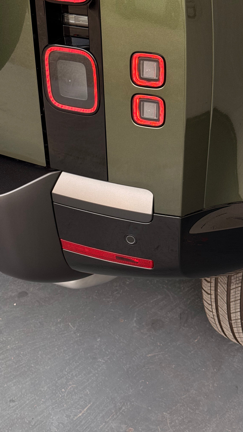 Land Rover Defender Iva deducibile