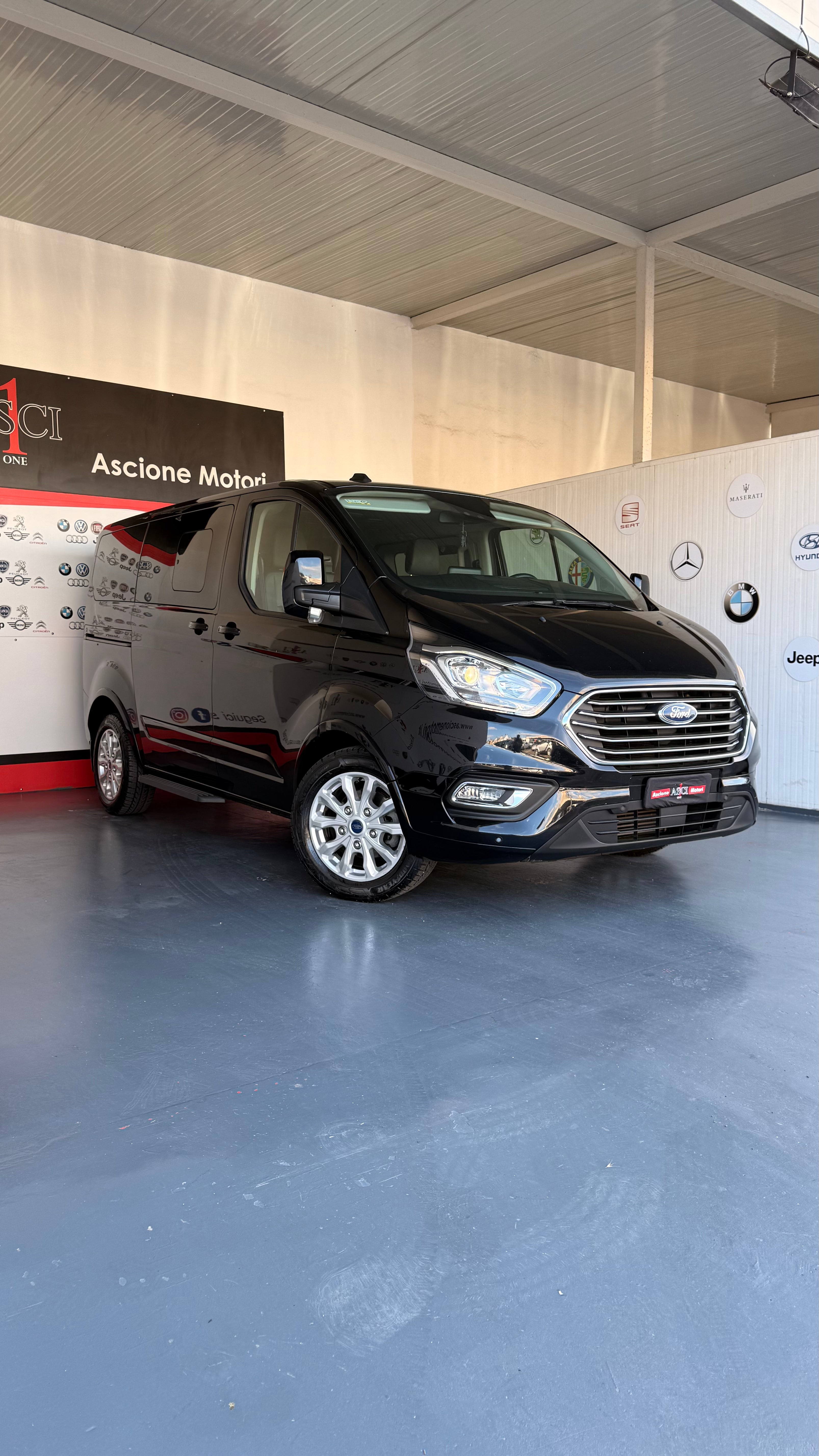 Ford Tourneo Custom IVA DEDUCIBILE