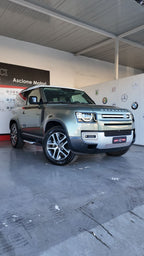 Land Rover Defender 90 X-DYNAMIC
