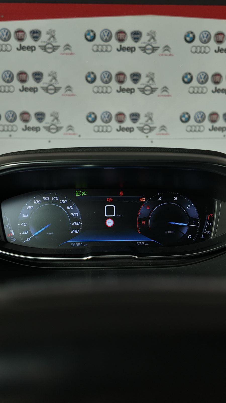 Peugueot 5008