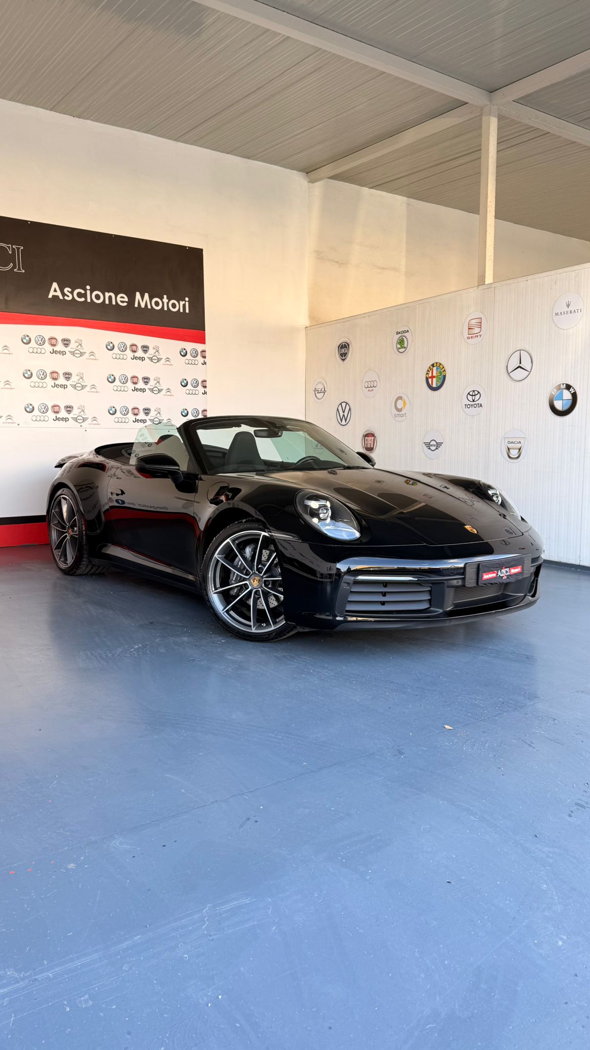 PORSCHE CARRERA 992 CABRIO
