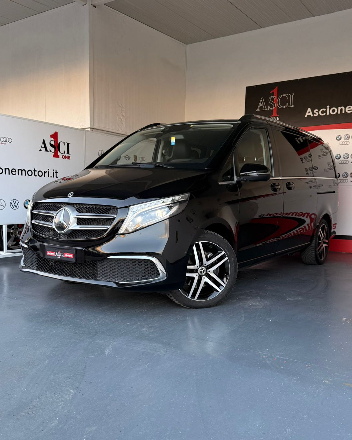 Mercedes Classe V (iva deducibile)