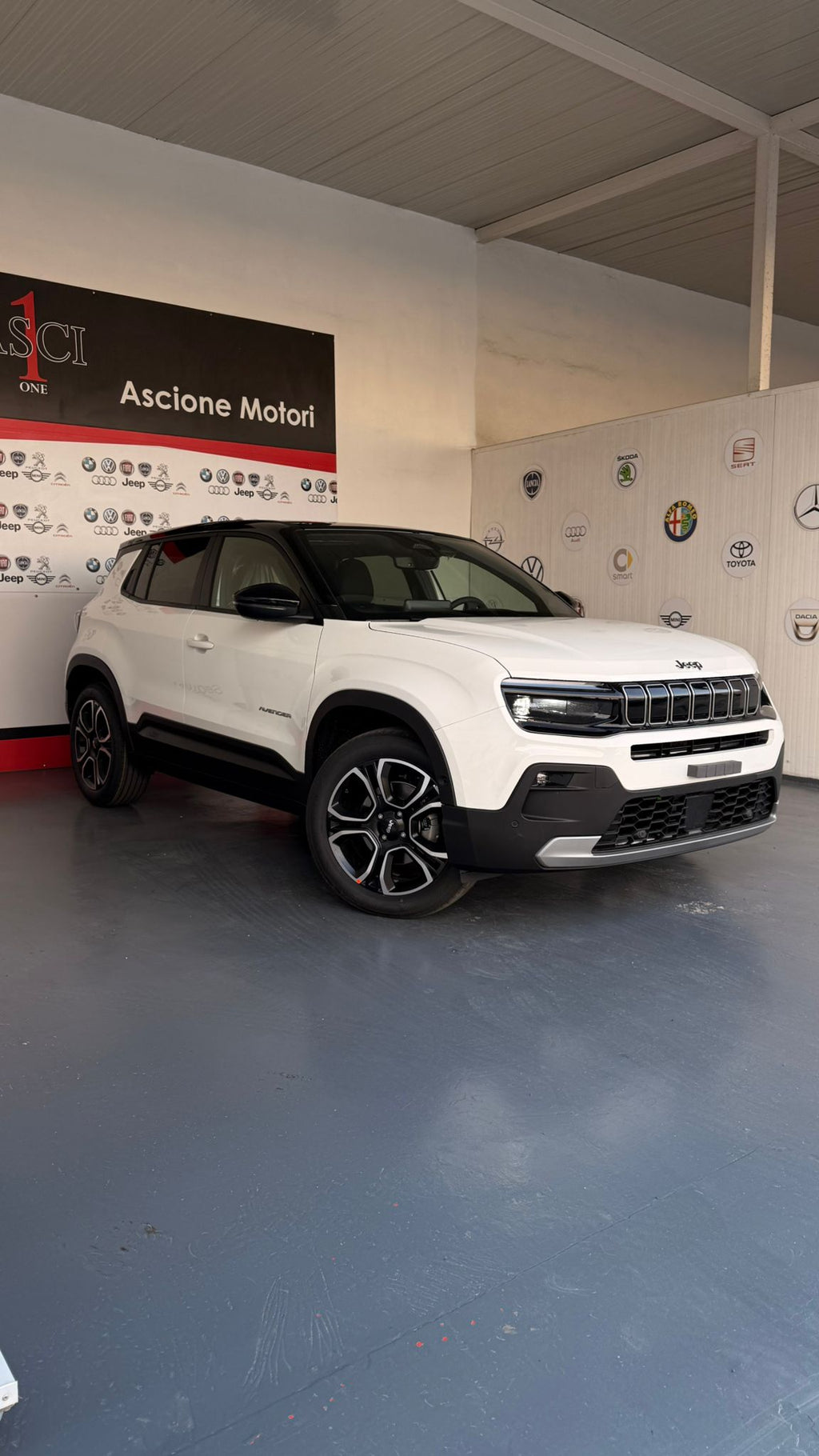 Jeep Avenger SUMMIT PRMO FINANZIAMENTO