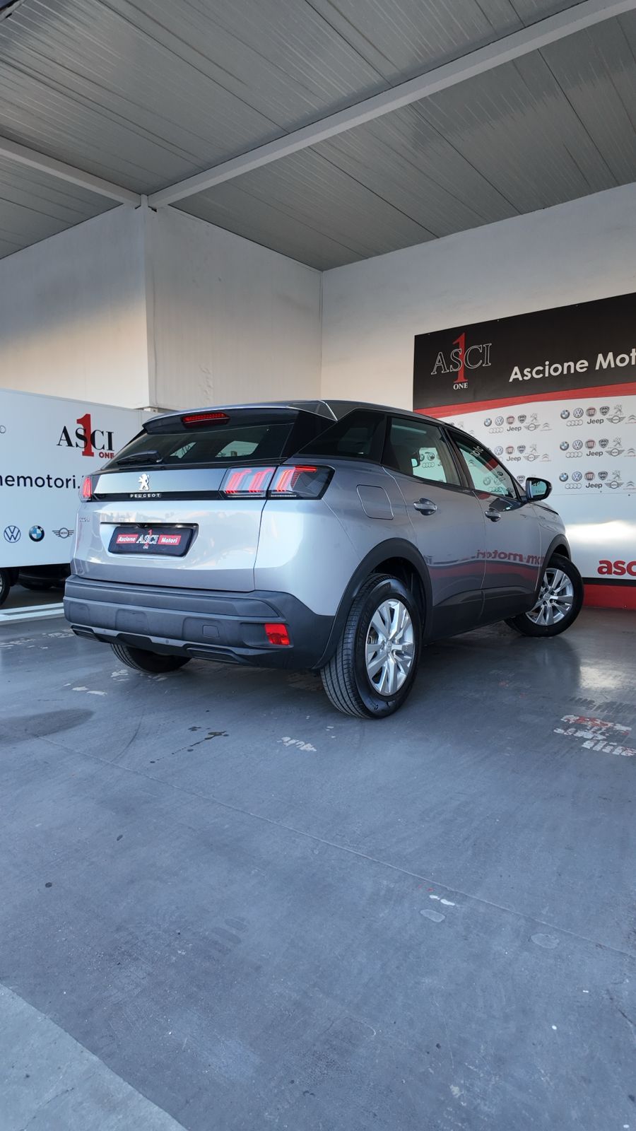 PEUGEOT 3008 HDI ALLURE IVA ESPOSTA (promo finanziamento)