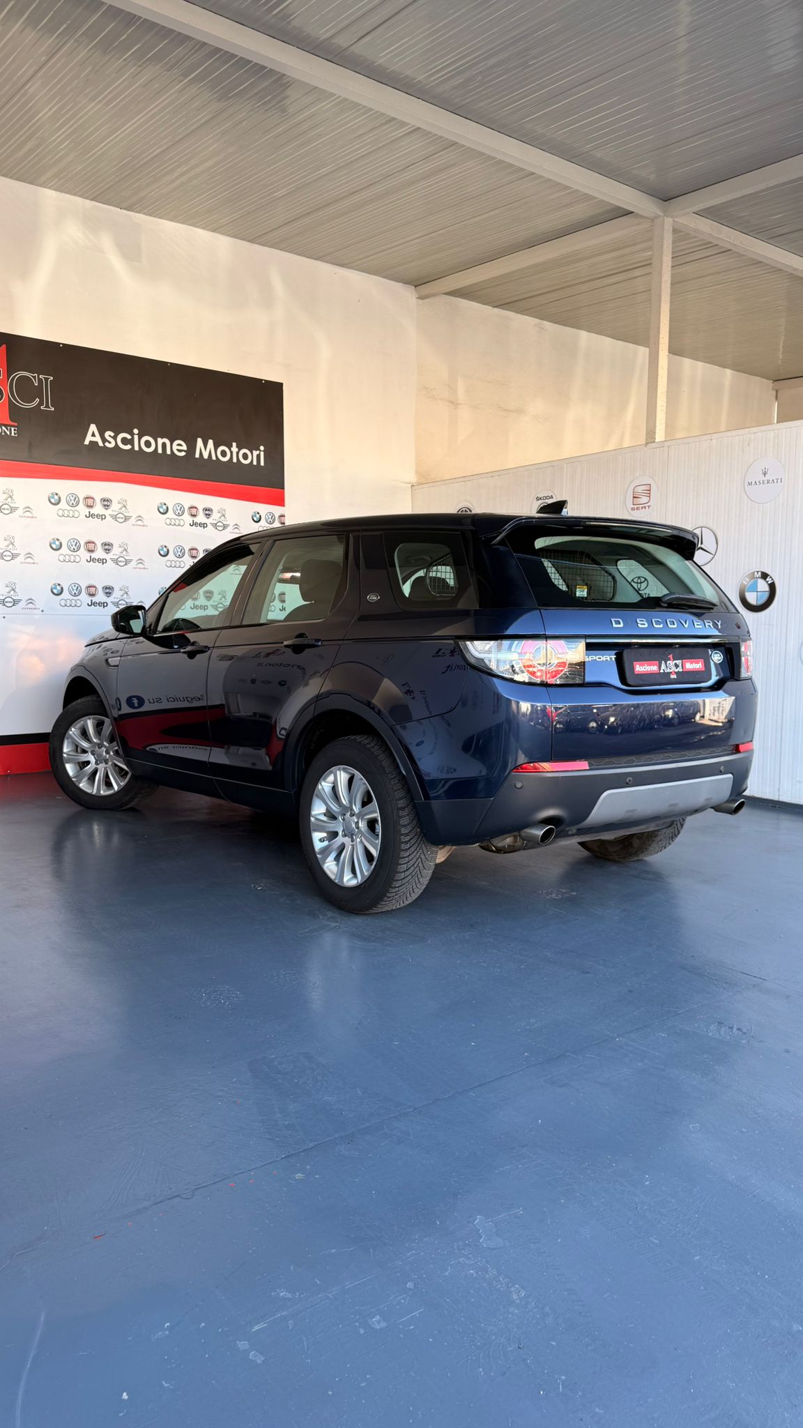 Land Rover Discovery Iva deducibile